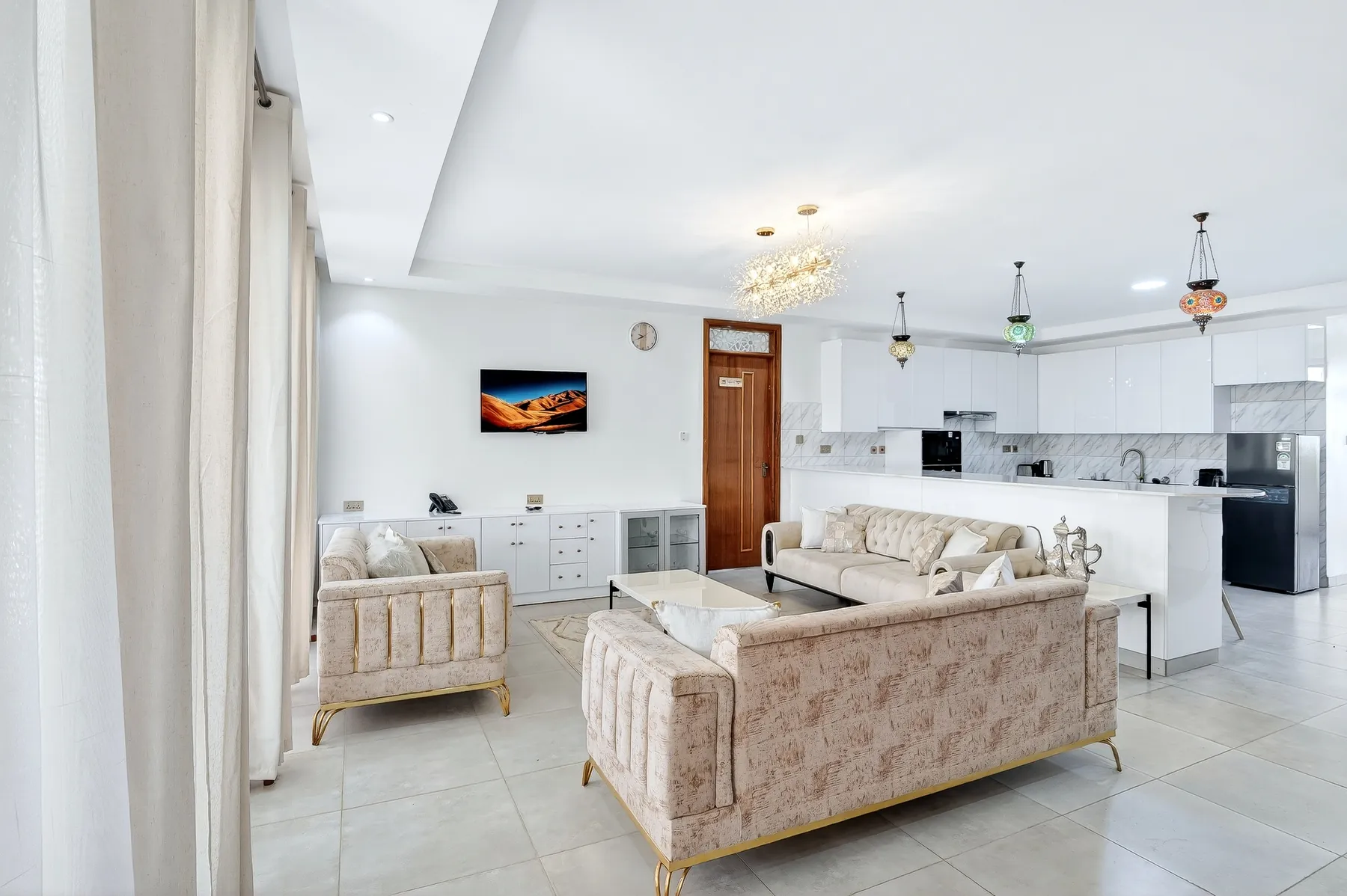 A quiet lounge at OSOTUA Villa 18
